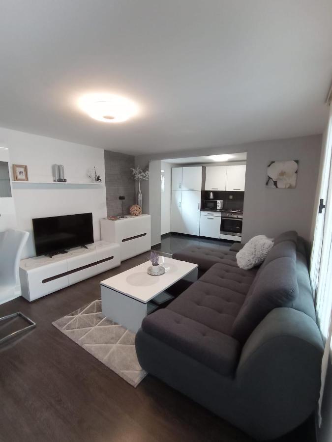 Petra Apartman Ðakovo Kültér fotó
